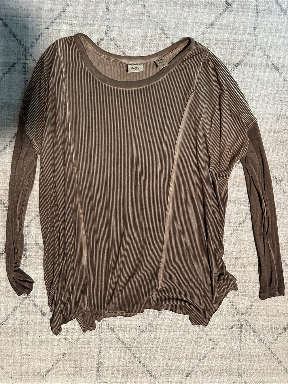 Daytrip from Buckle Taupe-Brown Ribbed Long Sleeve Top